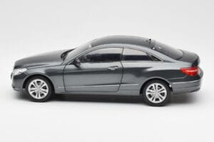Mercedes E500 C207 Coupe Tenoric Grå Norev 1:18 183540 Metal — billede 4 af 8