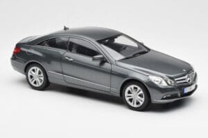 Mercedes E500 C207 Coupe Tenoric Grå Norev 1:18 183540 Metal — billede 6 af 8