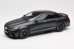 Mercedes AMG E63 S W213 Edition 1 Night Sort GT Spirit 1:18 B66963111 Resin