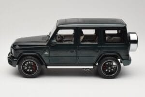 Mercedes G 63 AMG W463 Green Metallic Minichamps 1:18 110037066 Metal — billede 4 af 8