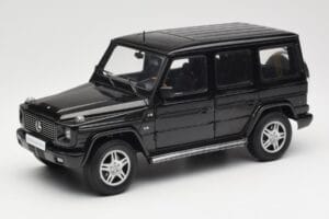 Mercedes G-Class G 500 W463 Smaragd Black Metallic AUTOart 1:18 76101 Metal