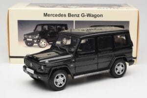 Mercedes G-Class G 500 W463 Smaragd Black Metallic AUTOart 1:18 76101 Metal — billede 8 af 8