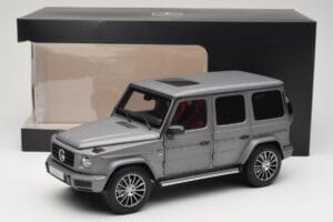Mercedes G-Class G500 W463A Designo Platinum Magno Minichamps 1:18 B66960811 Metal — billede 8 af 8