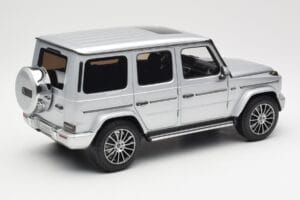 Mercedes G-Class G 500 W463A Iridium Silver Metallic Minichamps 1:18 113037112 Metal — billede 3 af 8