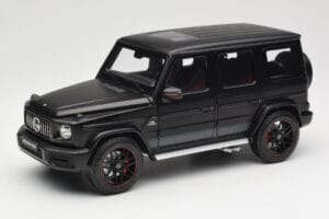 Mercedes G-Class G63 AMG W463A Matt Black Minichamps 1:18 110037064 Metal