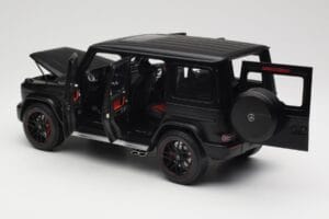 Mercedes G-Class G63 AMG W463A Matt Black Minichamps 1:18 110037064 Metal — billede 5 af 8