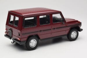 Mercedes G-Class W460 LWB Mørkrød Minichamps 1:18 155038102 Metal — billede 2 af 6