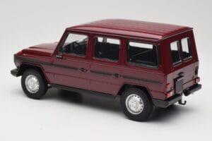 Mercedes G-Class W460 LWB Mørkrød Minichamps 1:18 155038102 Metal — billede 5 af 6
