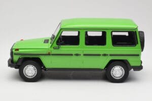 Mercedes G-Class W460 LWB Grøn Minichamps 1:18 155038101 Metal — billede 3 af 6