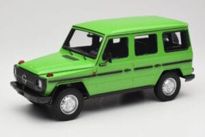 Mercedes G-Class W460 LWB Grøn Minichamps 1:18 155038101 Metal