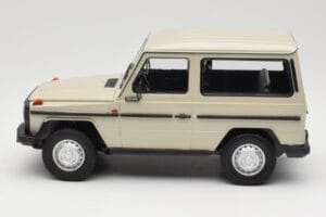 Mercedes G-Class W460 SWB Grey Metallic Minichamps 1:18 155038004 Metal — billede 3 af 6