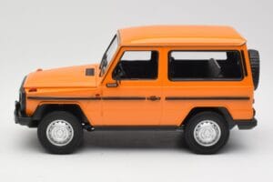 Mercedes G-Class W460 SWB Orange Minichamps 1:18 155038000 Metal — billede 3 af 6