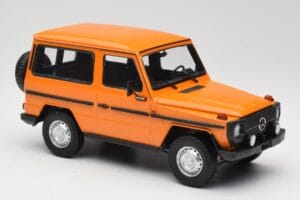 Mercedes G-Class W460 SWB Orange Minichamps 1:18 155038000 Metal — billede 4 af 6