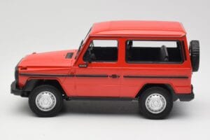 Mercedes G-Class W460 SWB Rød Minichamps 1:18 155038002 Metal — billede 3 af 6