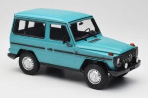 Mercedes G-Class W460 SWB Turkis Minichamps 1:18 155038001 Metal — billede 4 af 6