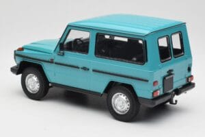 Mercedes G-Class W460 SWB Turkis Minichamps 1:18 155038001 Metal — billede 5 af 6