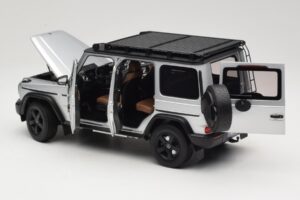 Mercedes G-Class W463 Iridium Silver Norev 1:18 183030 Metal — billede 5 af 8