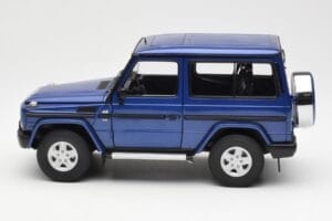 Mercedes G500 W463 SWB Blå AUTOart 1:18 76114 Metal — billede 4 af 8