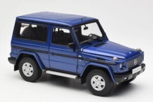 Mercedes G500 W463 SWB Blå AUTOart 1:18 76114 Metal — billede 6 af 8