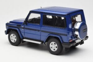 Mercedes G500 W463 SWB Blå AUTOart 1:18 76114 Metal — billede 7 af 8