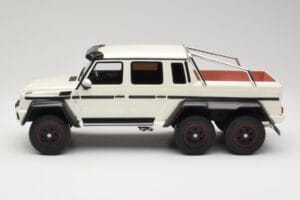 Mercedes AMG G63 6x6 W463 Hvid GT Spirit 1:18 GT100 Resin — billede 3 af 6