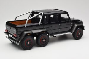 Mercedes AMG G63 W463 6x6 Gloss Sort AUTOart 1:18 76306 Komposit — billede 3 af 8