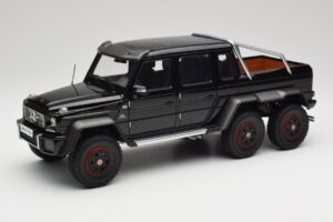 Mercedes AMG G63 W463 6x6 Gloss Sort AUTOart 1:18 76306 Komposit