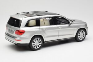 Mercedes GL-Class X166 Iridium Sølv Metallic Norev 1:18 B66960097 Metal — billede 3 af 8