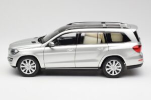Mercedes GL-Class X166 Iridium Sølv Metallic Norev 1:18 B66960097 Metal — billede 4 af 8