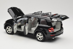 Mercedes GL X164 Period Brown Minichamps 1:18 B66962336 Metal — billede 5 af 8