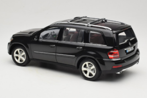 Mercedes GL X164 Period Brown Minichamps 1:18 B66962336 Metal — billede 7 af 8