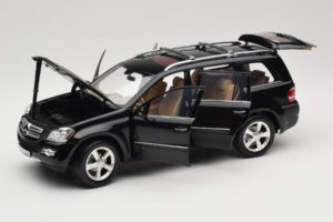 Mercedes GL X164 Tanzanite Blue Minichamps 1:18 B66962335 Metal — billede 2 af 8