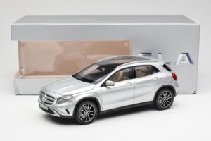 Mercedes GLA X156 Polar Sølv Metallic Norev 1:18 B66960267 Metal — billede 8 af 8