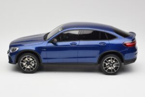 Mercedes AMG GLC 43 Coupe Brilliant Blå GT Spirit 1:18 B66960468 Resin — billede 3 af 6