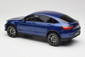 Mercedes AMG GLC 43 Coupe Brilliant Blå GT Spirit 1:18 B66960468 Resin — billede 5 af 6