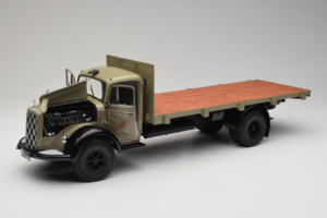 Mercedes L6600 Rungewagen Grå Sort Minichamps 1:18 109031050-R1 Metal — billede 2 af 9