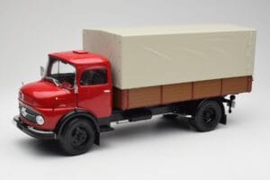 Mercedes L 911 Rød Schuco 1:18 450016400 Metal