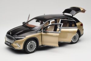 Mercedes Maybach EQS 680 V297 Beige NZG 1:18 B66960592 Metal — billede 2 af 8