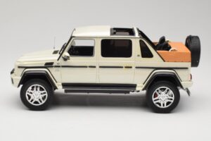 Mercedes Maybach G650 Landaulet W463 Hvid Schuco 1:18 450017800 Metal — billede 3 af 6