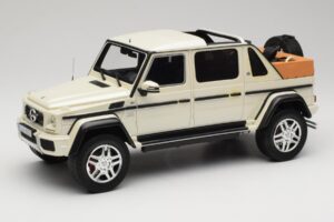 Mercedes Maybach G650 Landaulet W463 Hvid Schuco 1:18 450017800 Metal
