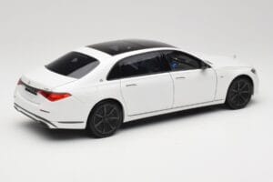 Mercedes Maybach S 680 X223 Diamond White Norev 1:18 B66960666 Metal — billede 3 af 8