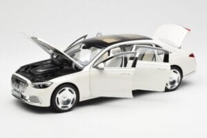 Mercedes Maybach S680 4Matic X223 Diamond Hvid Norev 1:18 183918 Metal — billede 2 af 8