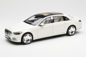 Mercedes Maybach S680 4Matic X223 Diamond Hvid Norev 1:18 183918 Metal