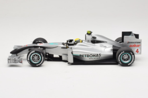 Mercedes MGP W01 #4 N. Rosberg Mercedes GP Showcar 2010 Minichamps 1:18 150100074 Metal — billede 3 af 7
