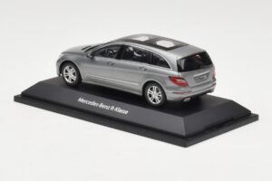 Mercedes R-Class W251 Palladium Silver Metallic Minichamps 1:43 B66960055 Metal — billede 3 af 4