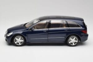 Mercedes R-Class W251 Tanzanit Blå Minichamps 1:18 150034600 Metal — billede 4 af 8
