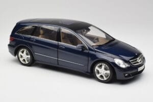 Mercedes R-Class W251 Tanzanit Blå Minichamps 1:18 150034600 Metal — billede 6 af 8