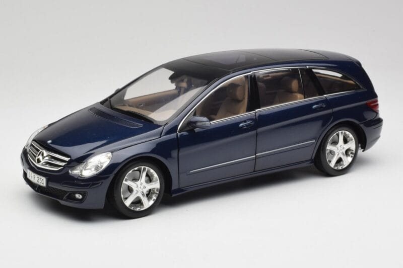 Mercedes R-Class W251 Tanzanit Blå Minichamps 1:18 150034600 Metal