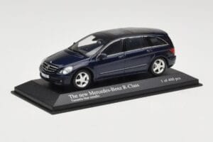 Mercedes R-Class W251 Tanzanite Blue Minichamps 1:43 B66962215 Metal — billede 2 af 4