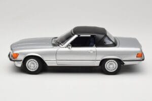 Mercedes R107 380 SL Sølv Norev 1:18 183725 Metal — billede 4 af 8